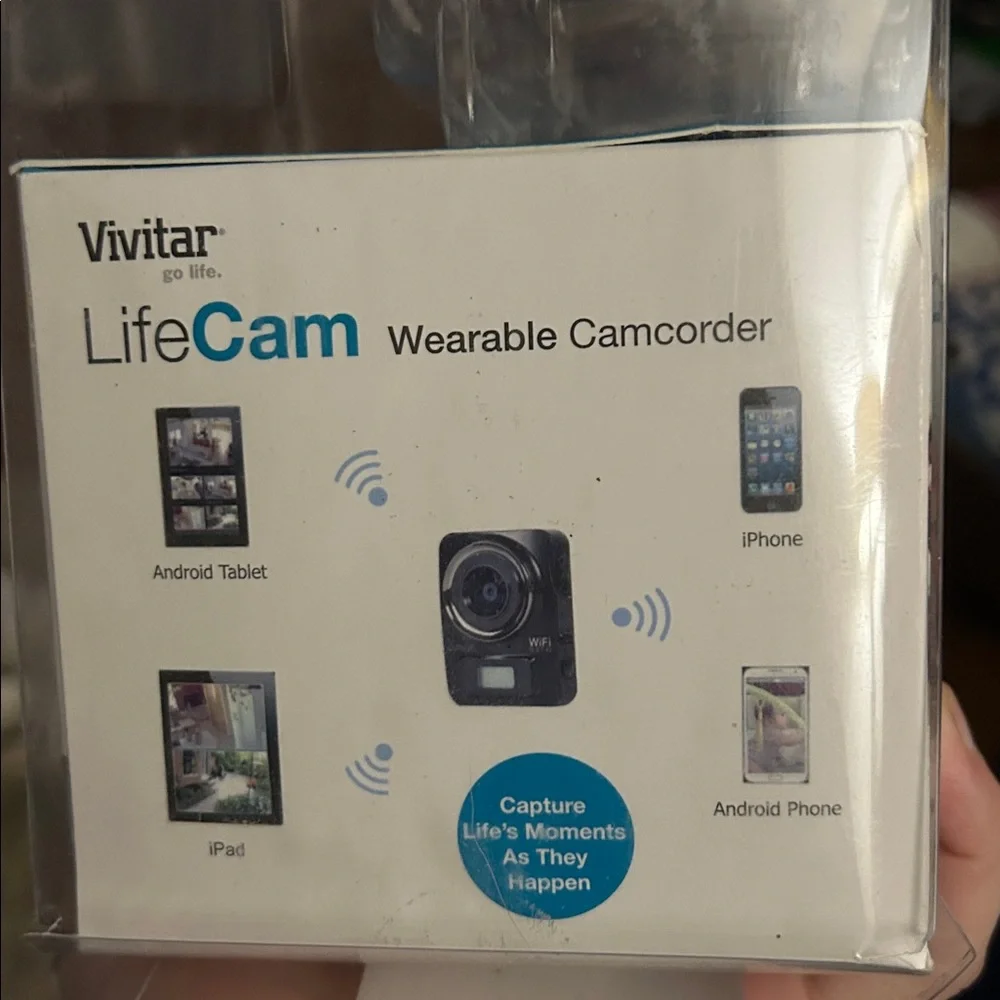 Vivitar LifeCam Wearable Camcorder 1080p Full HD New in Box DVR936 RED